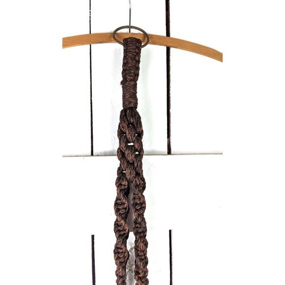 Vintage brown macrame long hanging boho beaded plant hanger - Picture 4 of 5